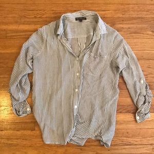 Striped long sleeve button up collared shirt